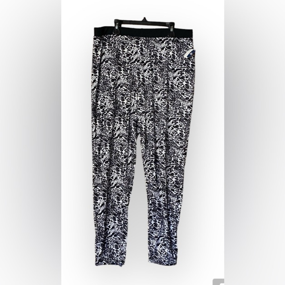 NWT BCBGMaxAzria Pull on Animal Print Pants